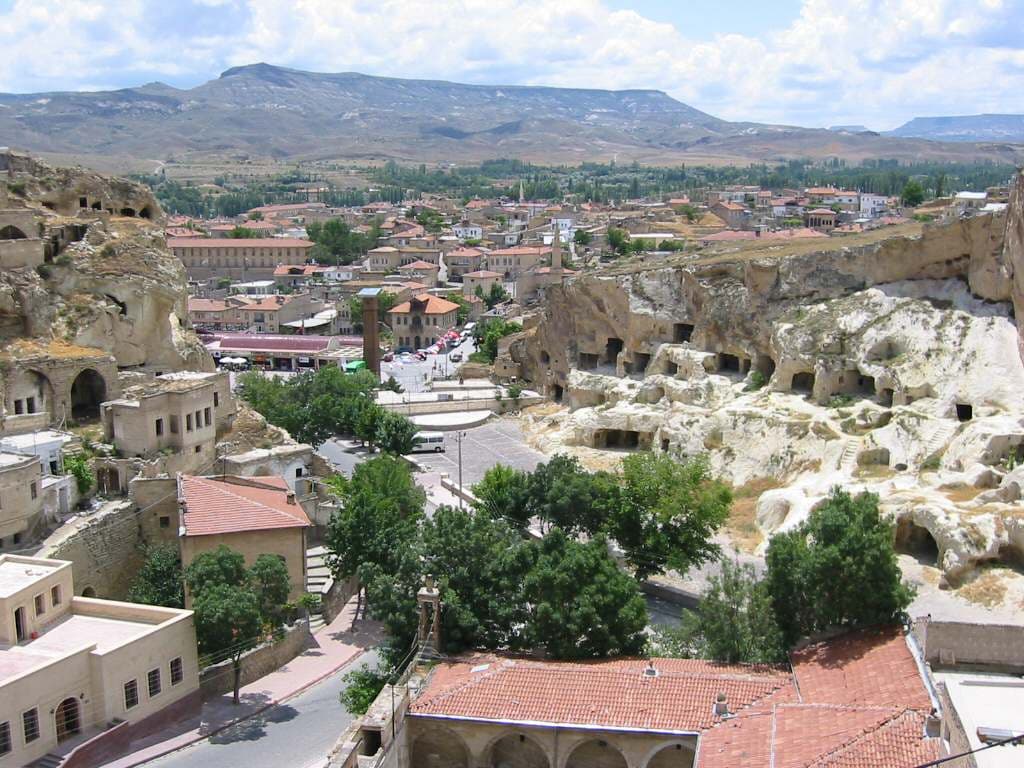 Kapadokya'da Nerede Kalınır? Göreme, Ürgüp ve Uçhisar
