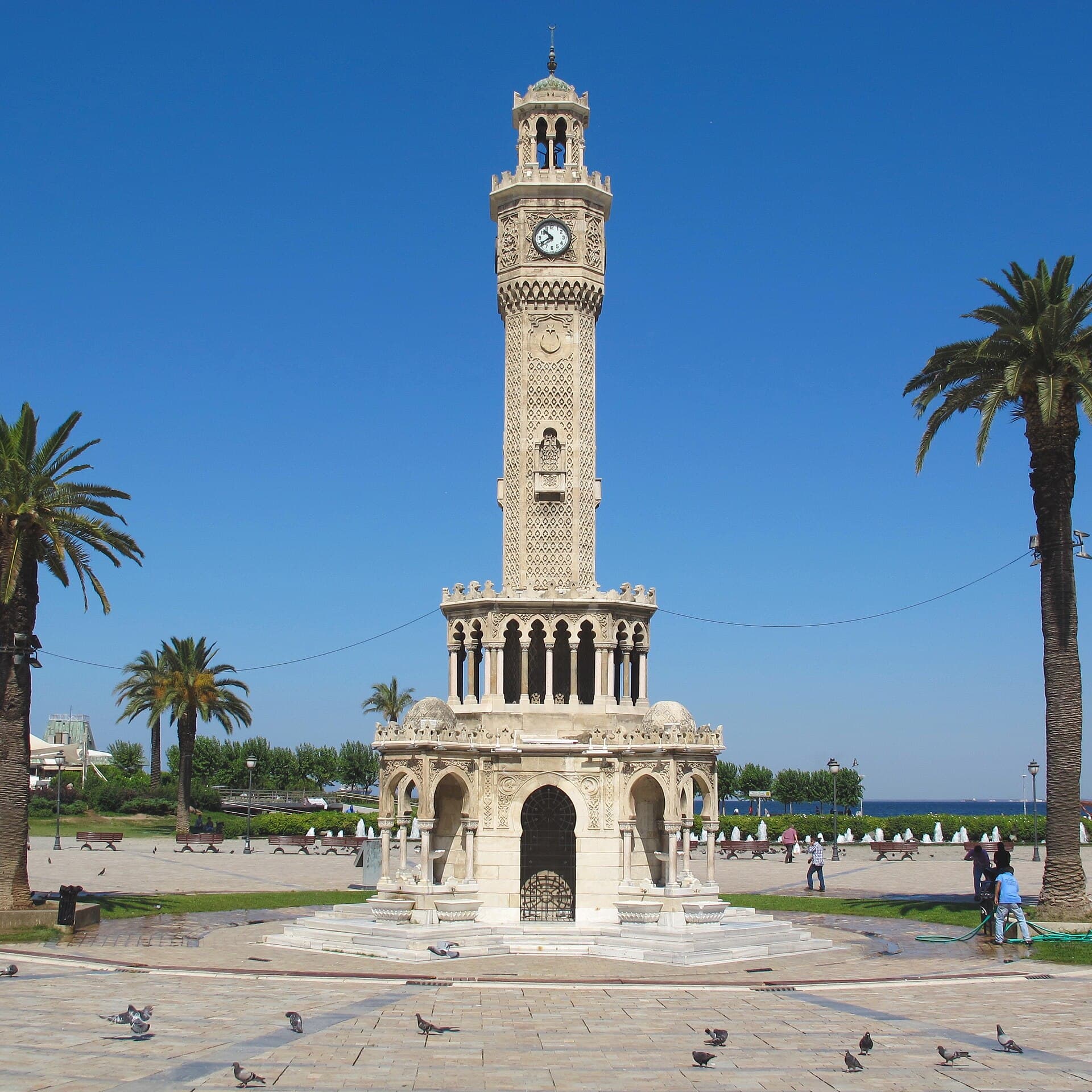 İzmir Konak Saat Kulesi