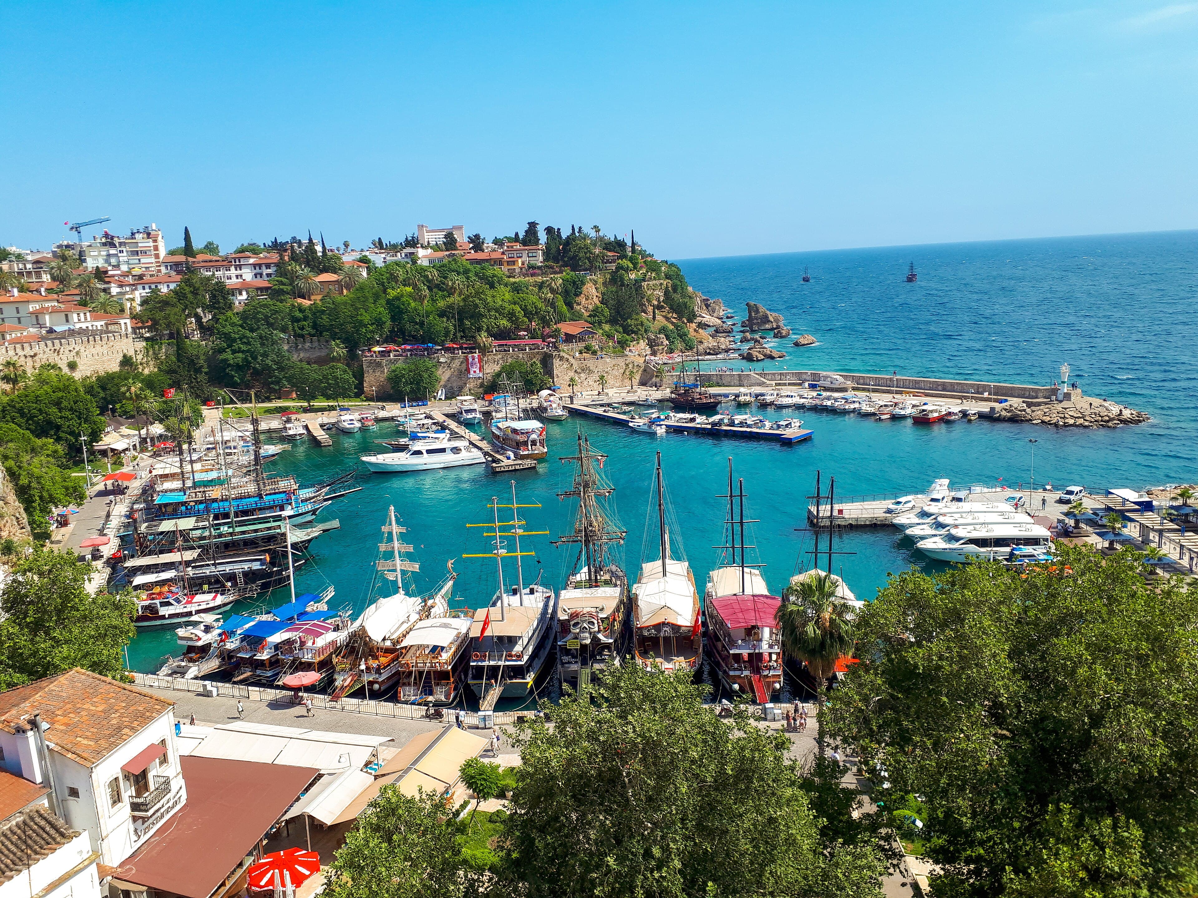 Kaleiçi ve yat limanı