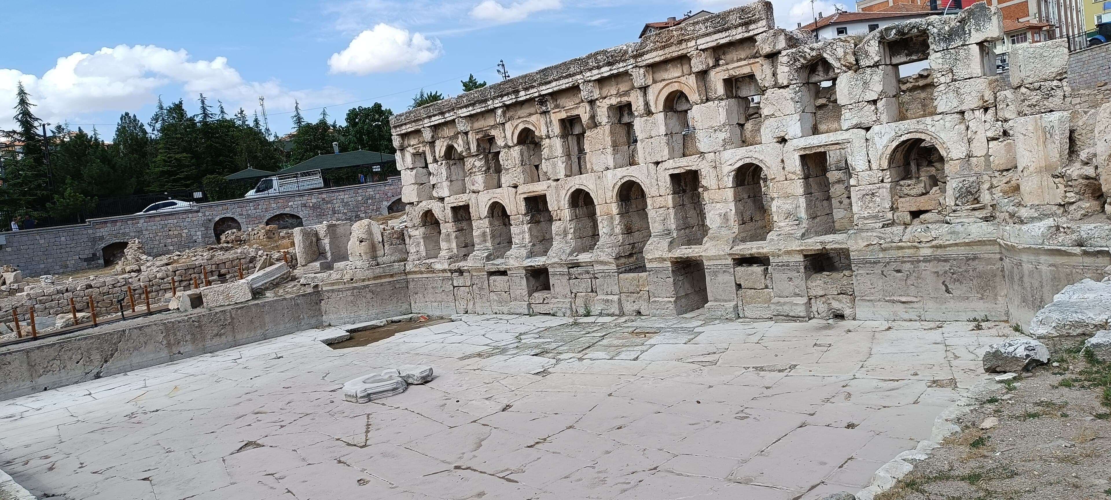 Sarıkaya Roma Hamamı