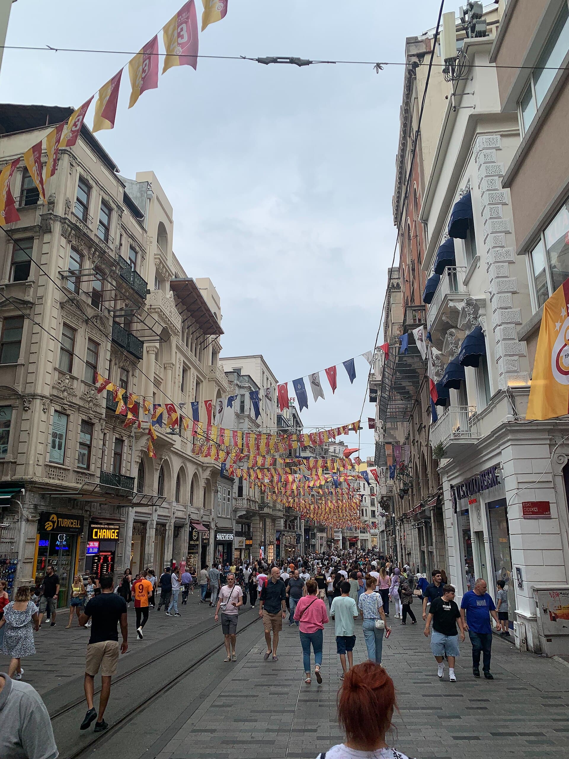 Beyoğlu ve İstiklal Caddesi